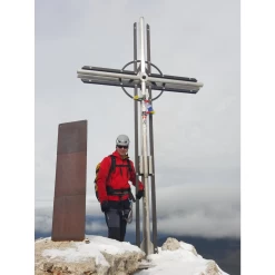 Petzl - Meteor Helmet - Climbing Helmet 8 Petzl - Meteor Helmet - Climbing Helmet -rock-climb petzl meteor helmet kletterhelm 72fbce74dde044f1fa44c21ce904a635 1