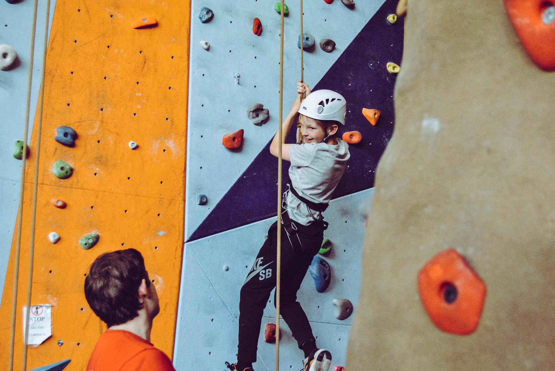 rock-climb -rock-climb rachel GGlz QSvL38 unsplash