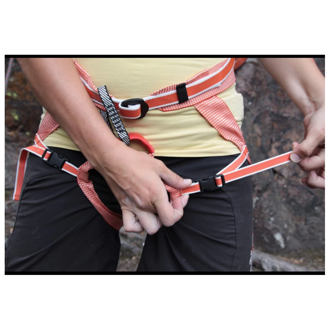 Rock Empire - Superlight - Climbing Harness 2 Rock Empire - Superlight - Climbing Harness - Image 2