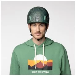 Wild Country - Syncro Helmet - Climbing Helmet 8 Wild Country - Syncro Helmet - Climbing Helmet -rock-climb wild country syncro helmet climbing helmet detail 3